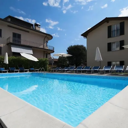 In Mit Gemeinschaftlichem Pool